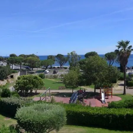 Apartment Premium Face A La Baie De St-tropez A 100m De La La Garonnette-Plage